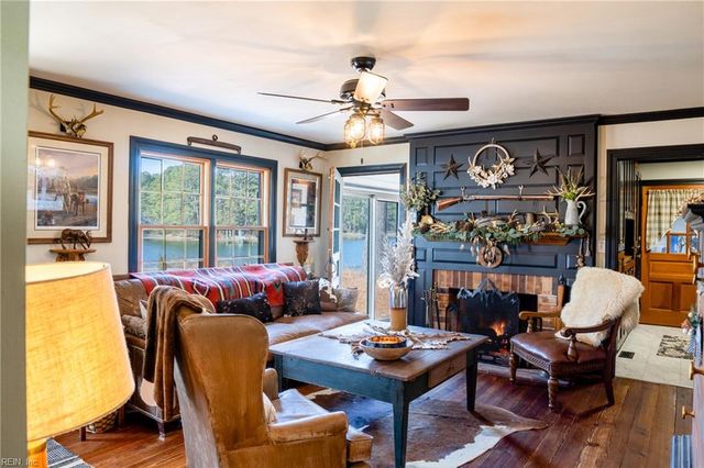 172 Aldebaran RD, Mathews, VA 23109