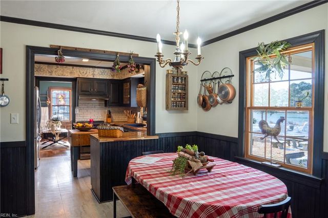 172 Aldebaran RD, Mathews, VA 23109