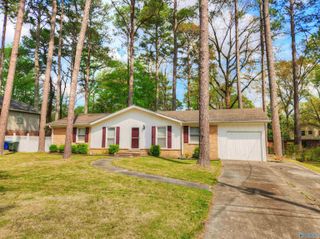 510 Hermitagewood Drive, Huntsville, AL 35806