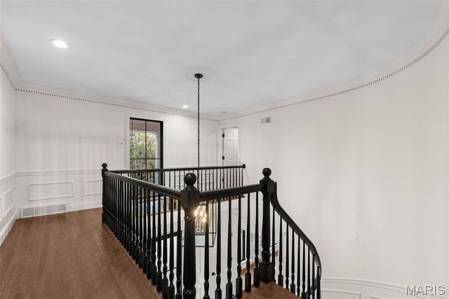 436 Tregaron Place, Frontenac, MO 63131