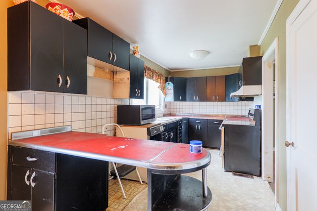 94 W Thigpen Avenue, Lakeland, GA 31635
