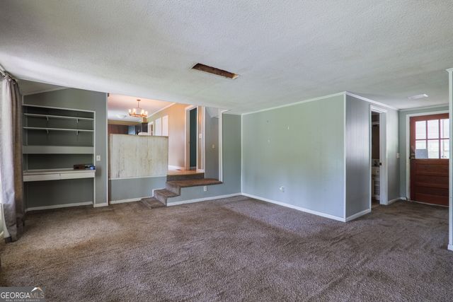94 W Thigpen Avenue, Lakeland, GA 31635