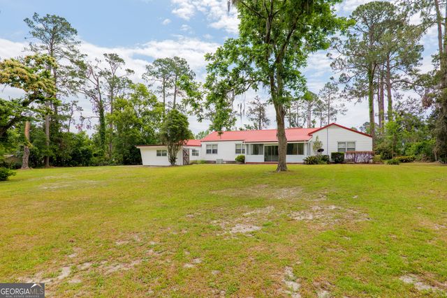 94 W Thigpen Avenue, Lakeland, GA 31635