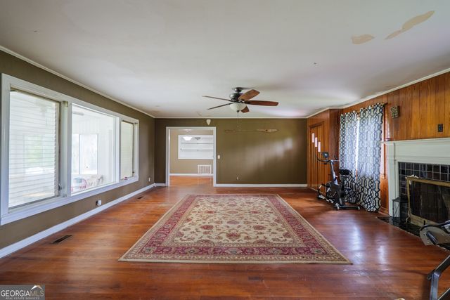 94 W Thigpen Avenue, Lakeland, GA 31635
