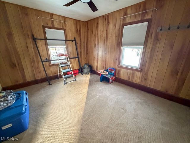 1011 Pennsylvania Avenue, Mcdonald, OH 44437