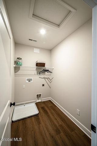 83 Reed's Hollow, Saratoga Springs, Outside, NY 12866