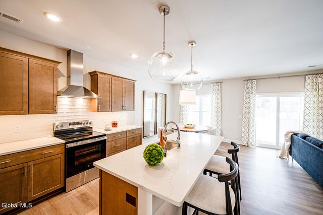 83 Reed's Hollow, Saratoga Springs, Outside, NY 12866