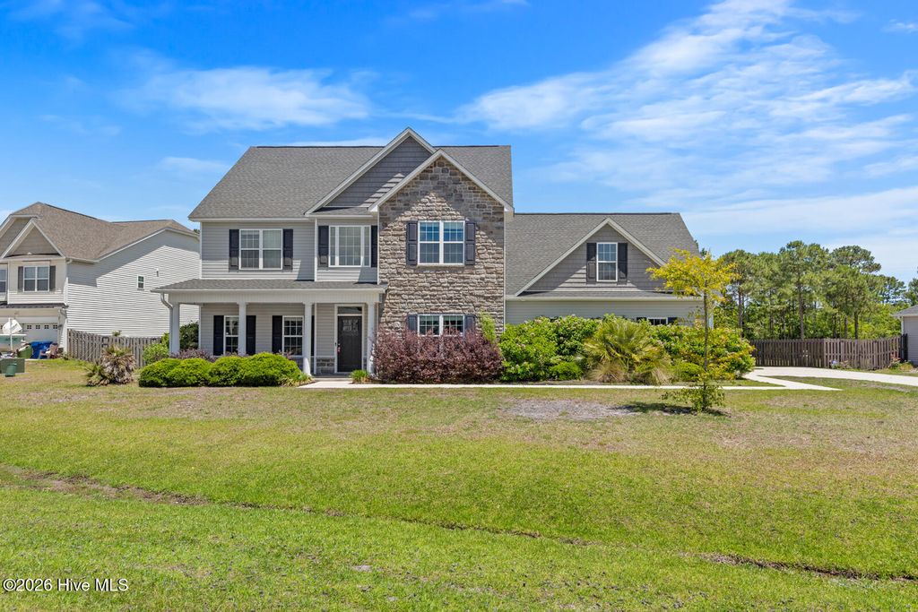 606 Prospect Way, Sneads Ferry, NC 28460