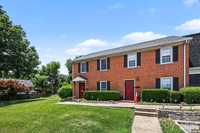 8030 Regent Park Lane, Charlotte, NC 28210