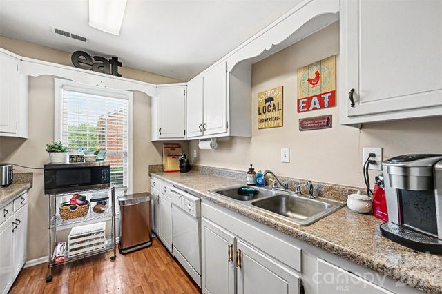 8030 Regent Park Lane, Charlotte, NC 28210