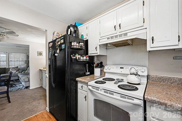 8030 Regent Park Lane, Charlotte, NC 28210