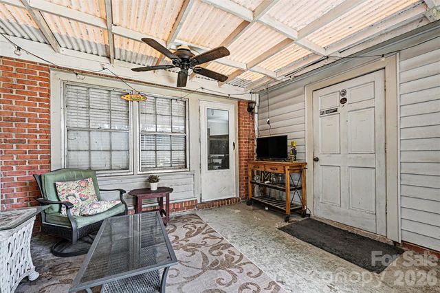 8030 Regent Park Lane, Charlotte, NC 28210