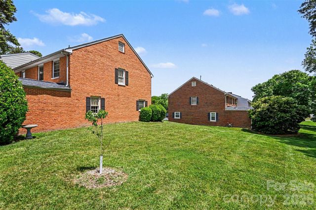 8030 Regent Park Lane, Charlotte, NC 28210