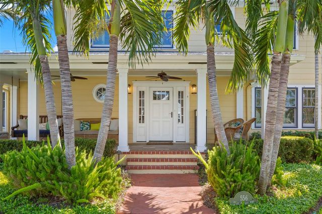 556 21ST AVENUE NE, St Petersburg, FL 33704