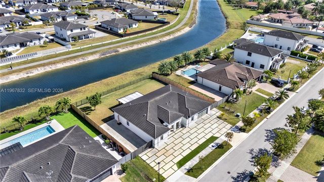 19059 SW 134th Court, Miami, FL 33177