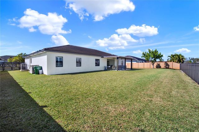 19059 SW 134th Court, Miami, FL 33177