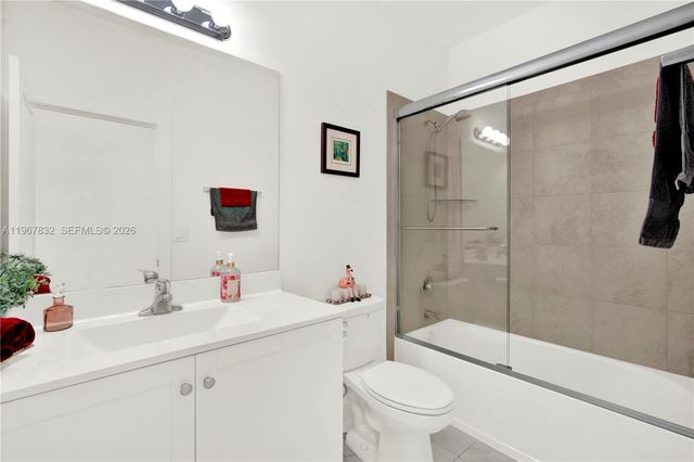 19059 SW 134th Court, Miami, FL 33177