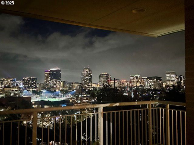 2020 Sw MARKET STREET Dr 102, Portland, OR 97201