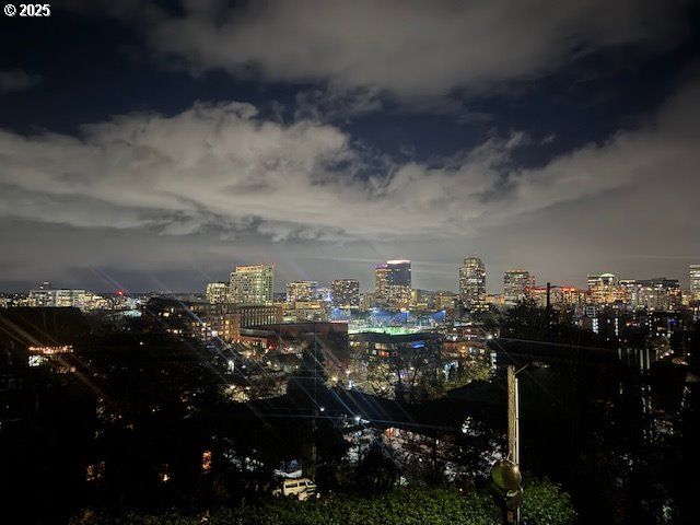 2020 Sw MARKET STREET Dr 102, Portland, OR 97201