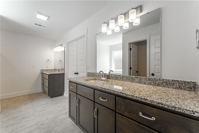 800 Lewis Street, Pea Ridge, AR 72751