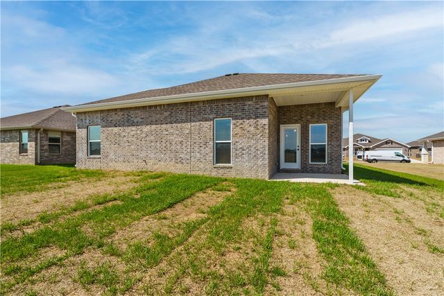 800 Lewis Street, Pea Ridge, AR 72751