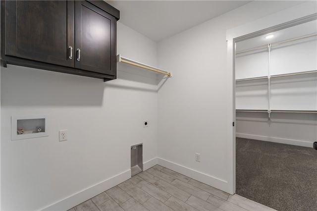 800 Lewis Street, Pea Ridge, AR 72751