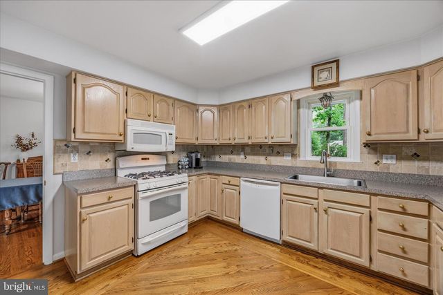 309 FERNWOOD DR, Severna Park, MD 21146