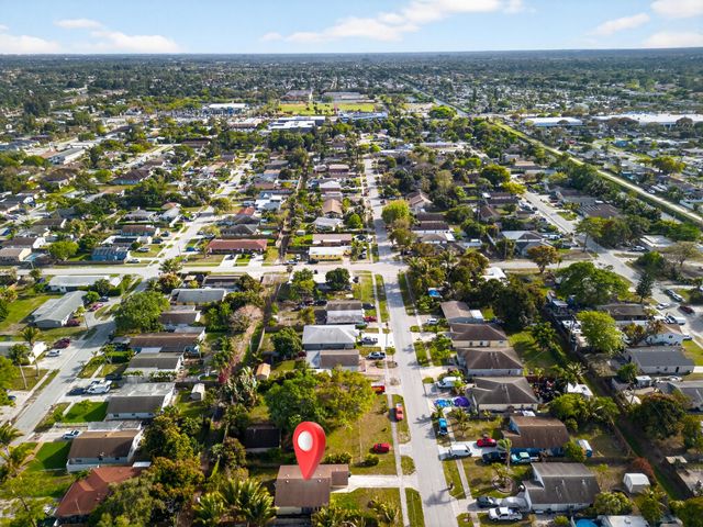 328 Jennings Avenue, Greenacres, FL 33463