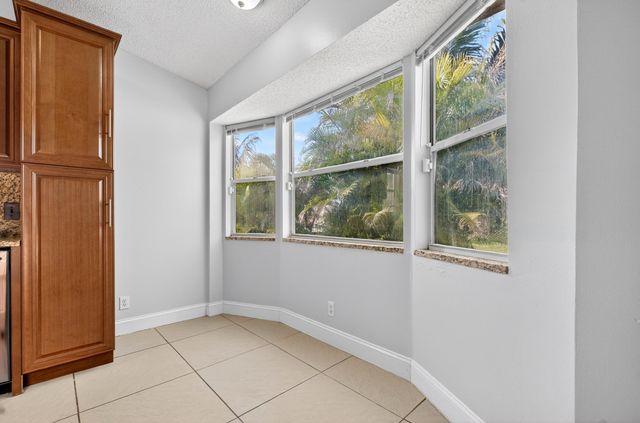 328 Jennings Avenue, Greenacres, FL 33463