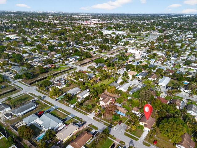 328 Jennings Avenue, Greenacres, FL 33463
