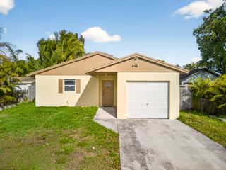 328 Jennings Avenue, Greenacres, FL 33463