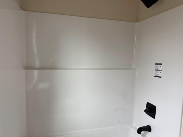 50 FOX TROT RD, Adamsville, TN 38310