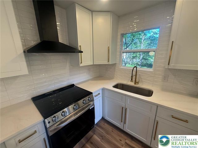 479 Towamensing Trail, Penn Forest Twp, PA 18210