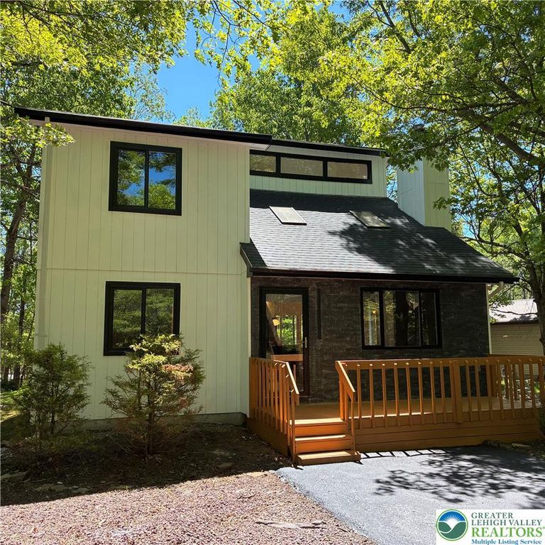479 Towamensing Trail, Penn Forest Twp, PA 18210