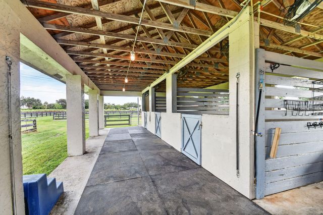 876 Cindy Cir Lane, Wellington, FL 33414