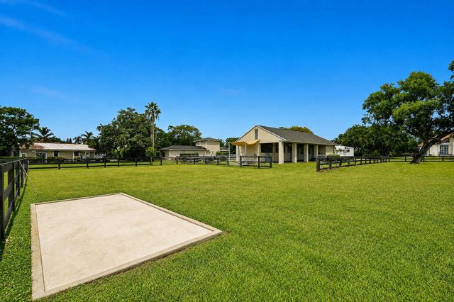 876 Cindy Cir Lane, Wellington, FL 33414