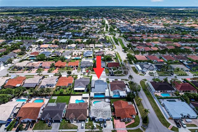 15167 SW 172nd Ter, Miami, FL 33187