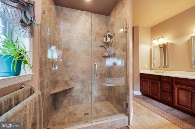 139 LINK RD, Fleetwood, PA 19522