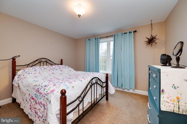 139 LINK RD, Fleetwood, PA 19522