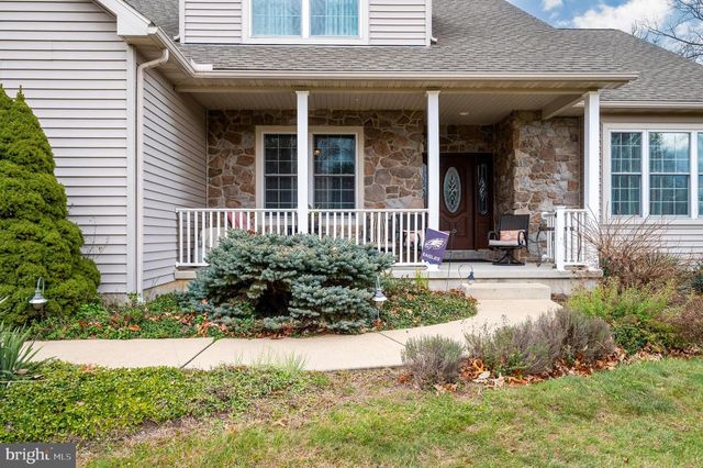 139 LINK RD, Fleetwood, PA 19522