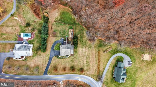 139 LINK RD, Fleetwood, PA 19522