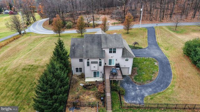 139 LINK RD, Fleetwood, PA 19522