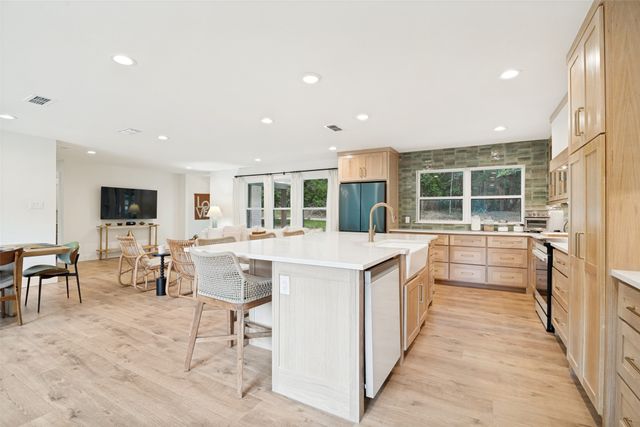 2578 Tanglewood Drive, Athens, TX 75752