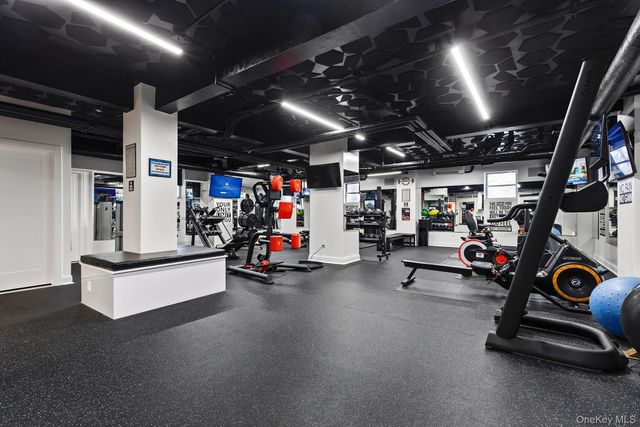 210 Pelham Road 6E, New Rochelle, NY 10805