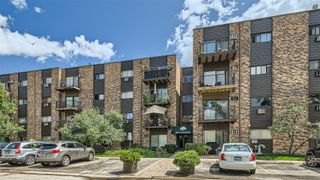 8936 N PARKSIDE Avenue 311, Des Plaines, IL 60016