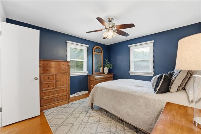 6320 W 93rd Terrace, Overland Park, KS 66212