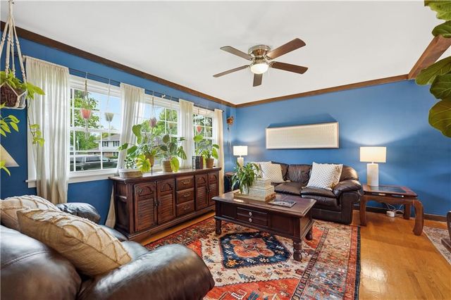 6320 W 93rd Terrace, Overland Park, KS 66212
