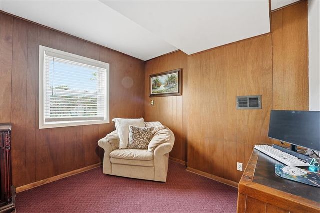 6320 W 93rd Terrace, Overland Park, KS 66212