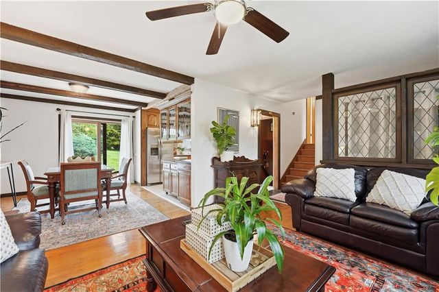 6320 W 93rd Terrace, Overland Park, KS 66212