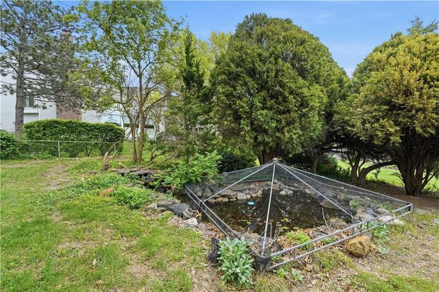 6320 W 93rd Terrace, Overland Park, KS 66212